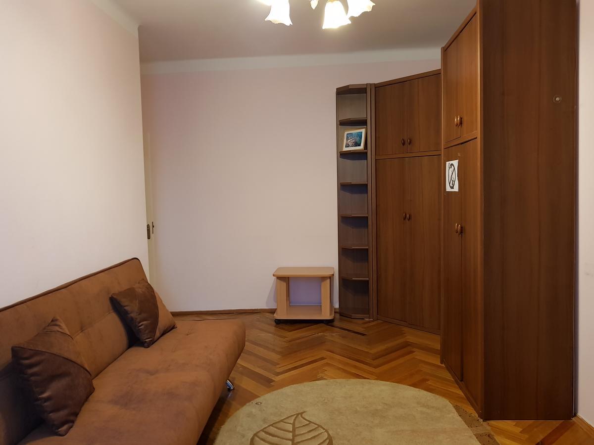 Apartment Gospitalna Street 2 Kyiv Exterior photo